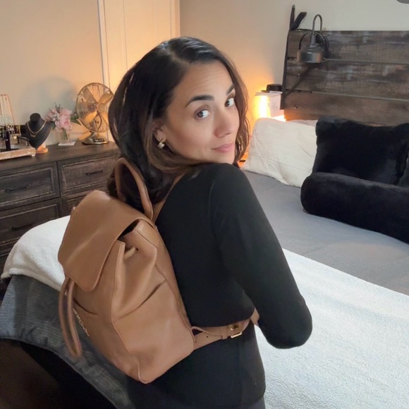 Tory Burch Pebbled Leather Backpack – Camel Brown - Picture 14 of 14